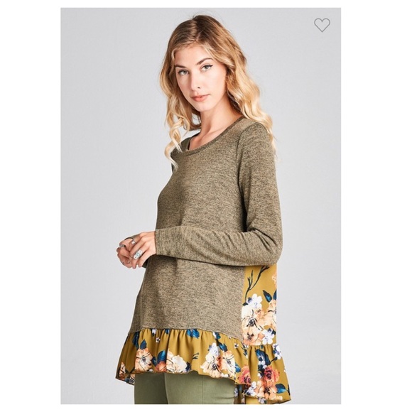 🌺2/$35 sale melange knit top floral contrast top - Picture 3 of 8